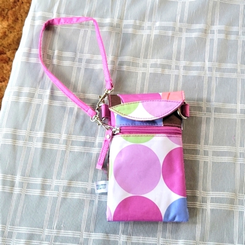 RIU Wristlet Bag